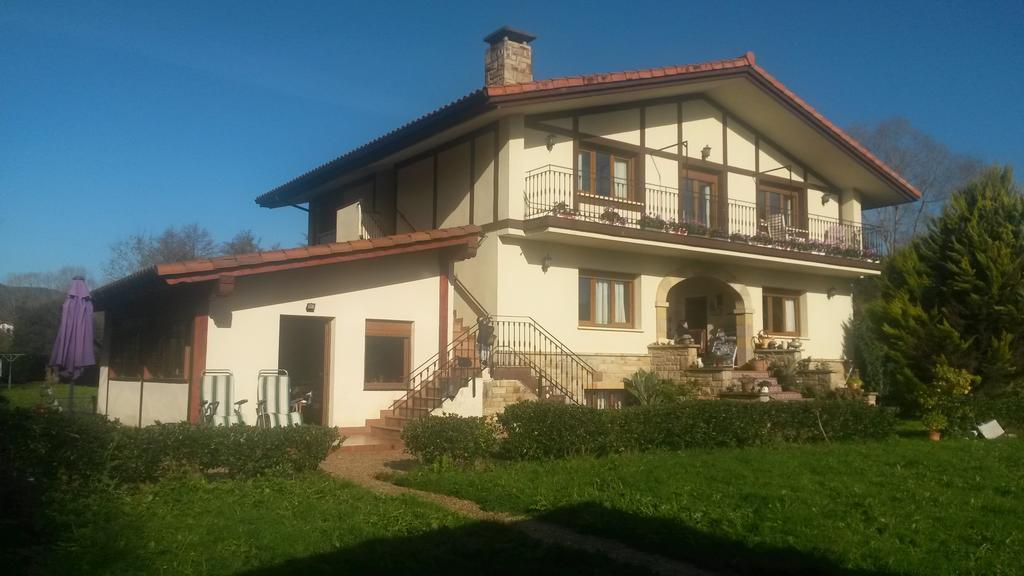 Casa Rural Ibarrondo Etxea Mungia Ngoại thất bức ảnh